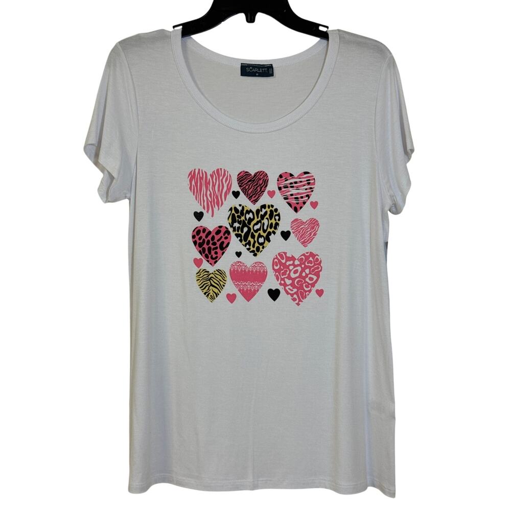 NWT Scarlet M. White C Neck, Short Sleeve T-shirt Animal Print Hearts Pink Black